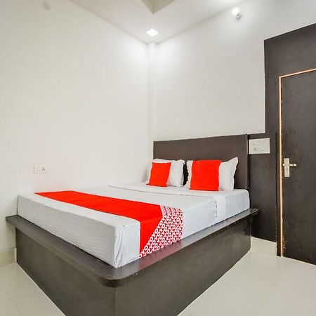 Oyo 43505 Hotel The White House Hisār Buitenkant foto